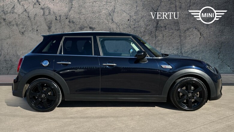 MINI Hatchback 2.0 Cooper S Classic Premium 5dr Auto Petrol Hatchback